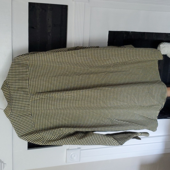 Roundtree & Yorke long sleeve shirt - Picture 7 of 8